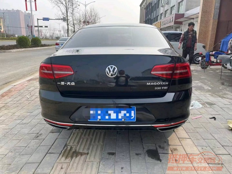 保定17年大众迈腾8