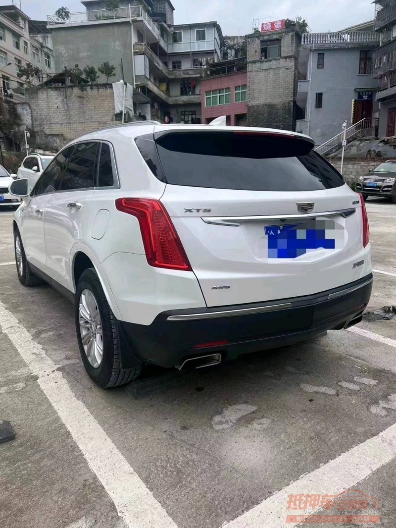 重庆16年凯迪拉克XT53