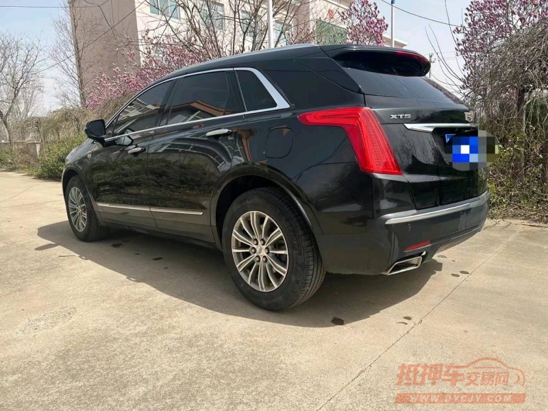 枣庄18年凯迪拉克XT57