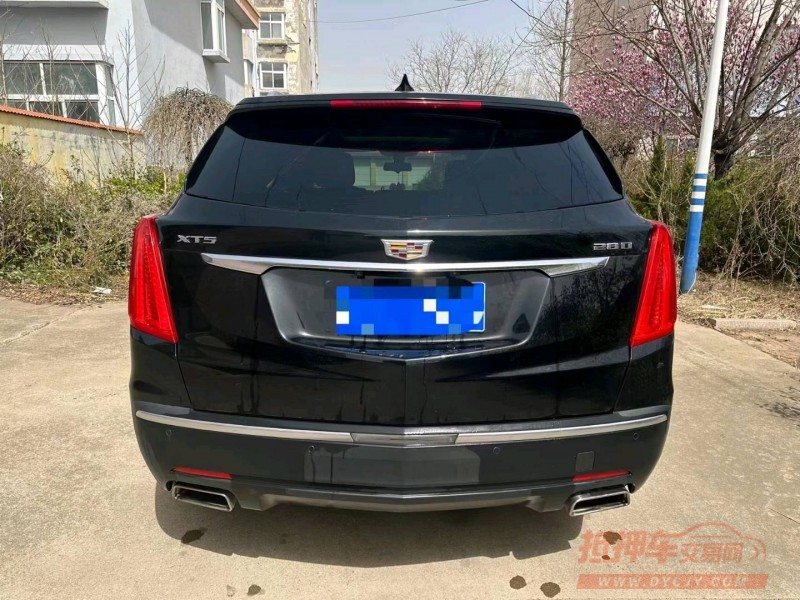 枣庄18年凯迪拉克XT59