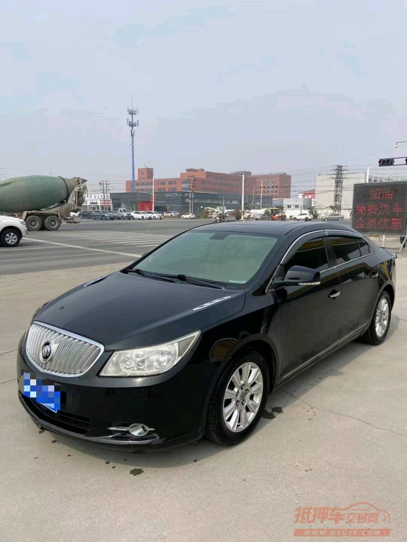 保定10年别克君越2