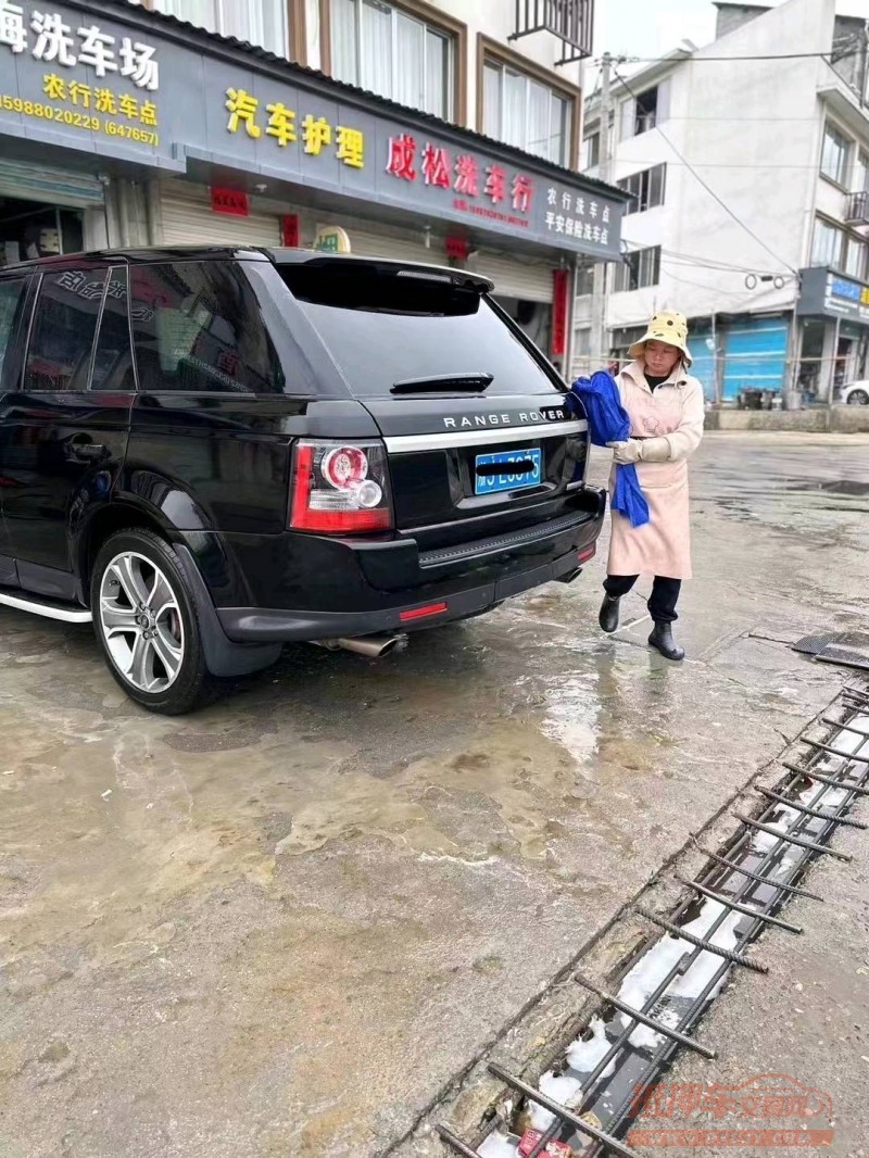 嘉兴13年路虎揽胜运动4