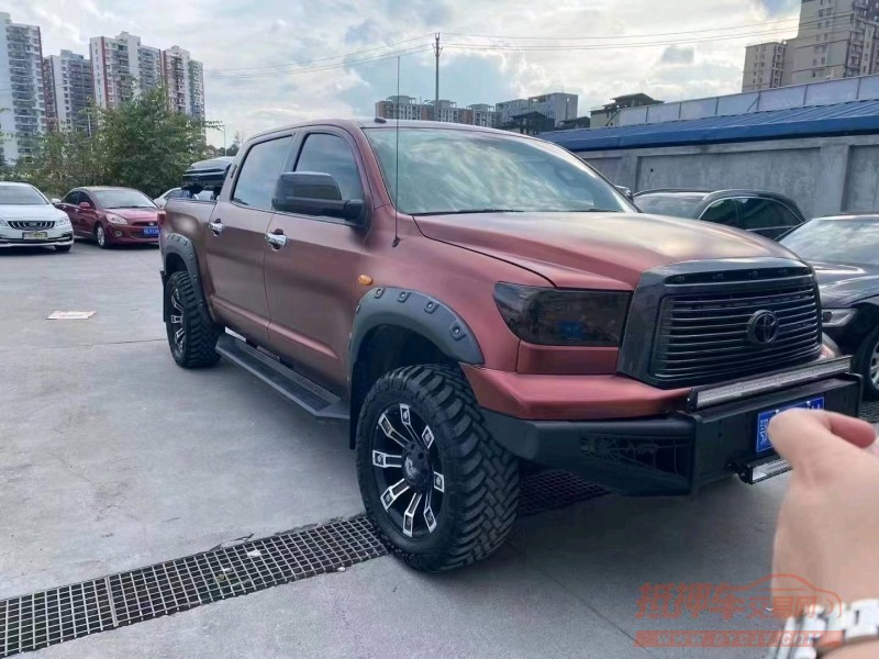 宜昌13年丰田坦途1