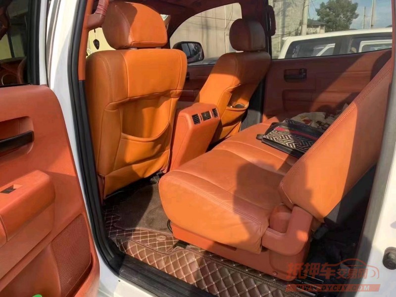 宜昌13年丰田坦途3