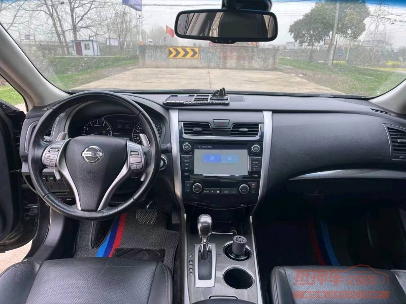 淮南14年日产天籁4