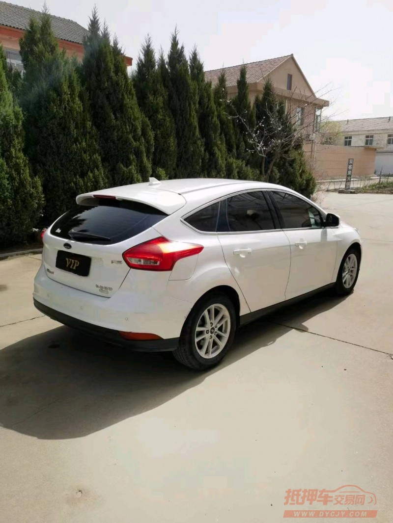 东营17年福特福克斯6