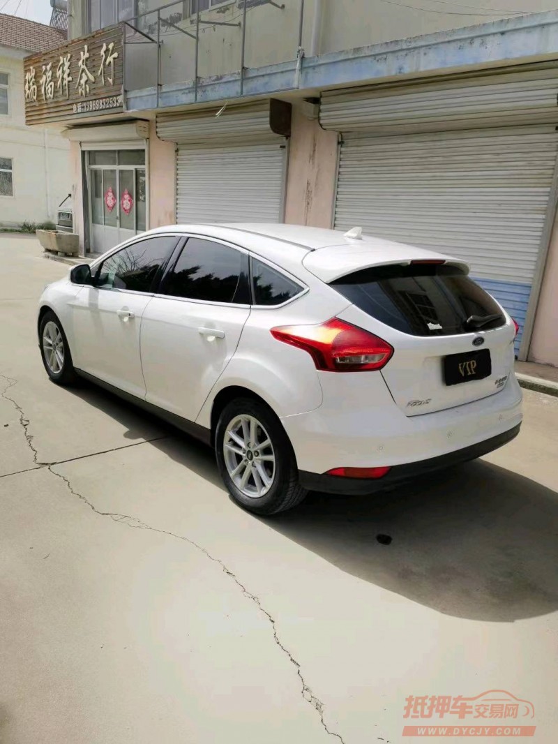 东营17年福特福克斯3