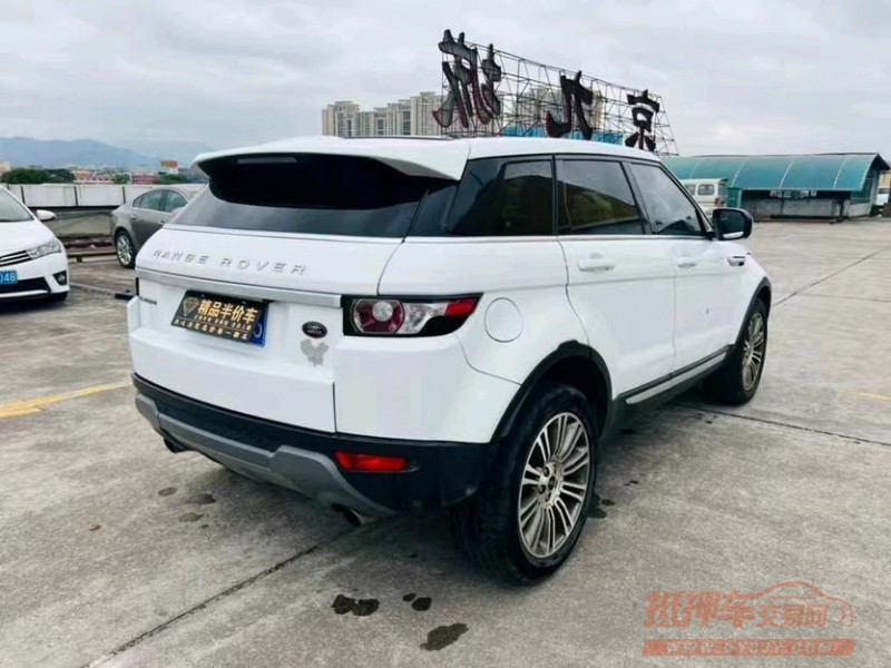 东莞12年路虎极光8