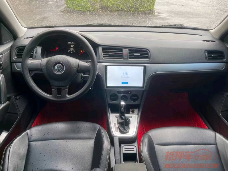 淮南17年大众朗逸4