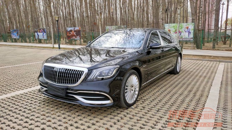 保定19年奔驰迈巴赫S级3