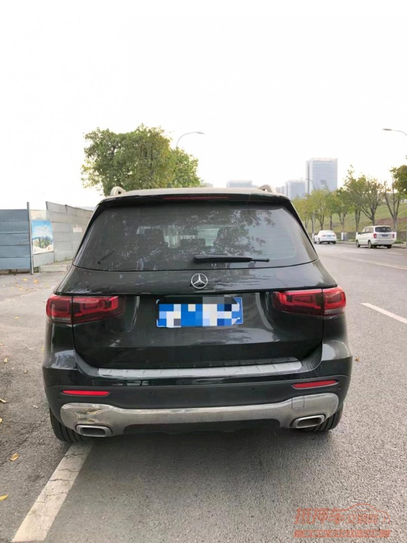 重庆21年奔驰GLB9