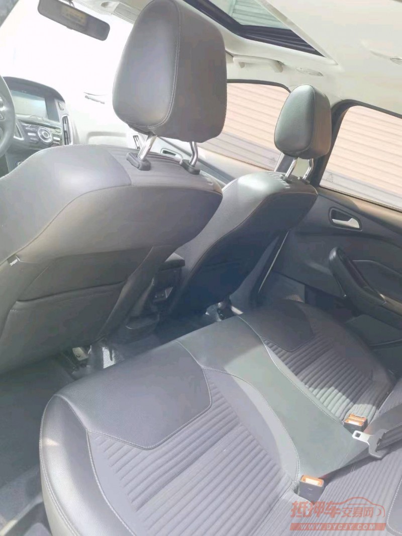枣庄17年福特福克斯8