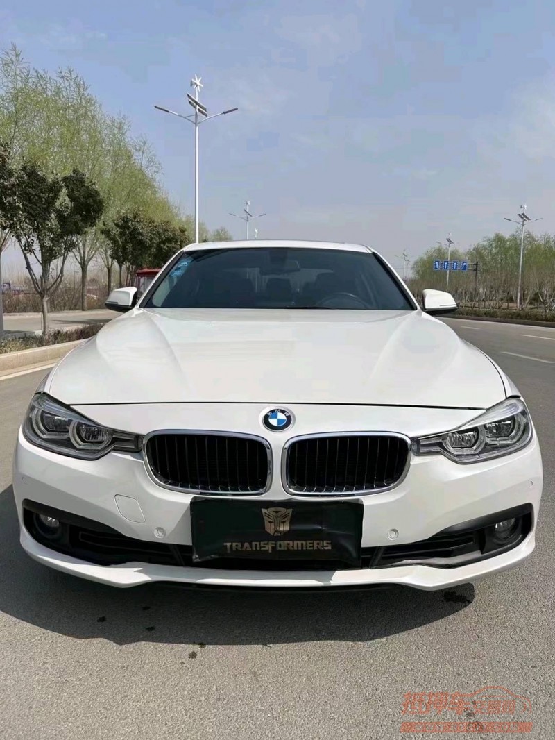 北京18年宝马3系1