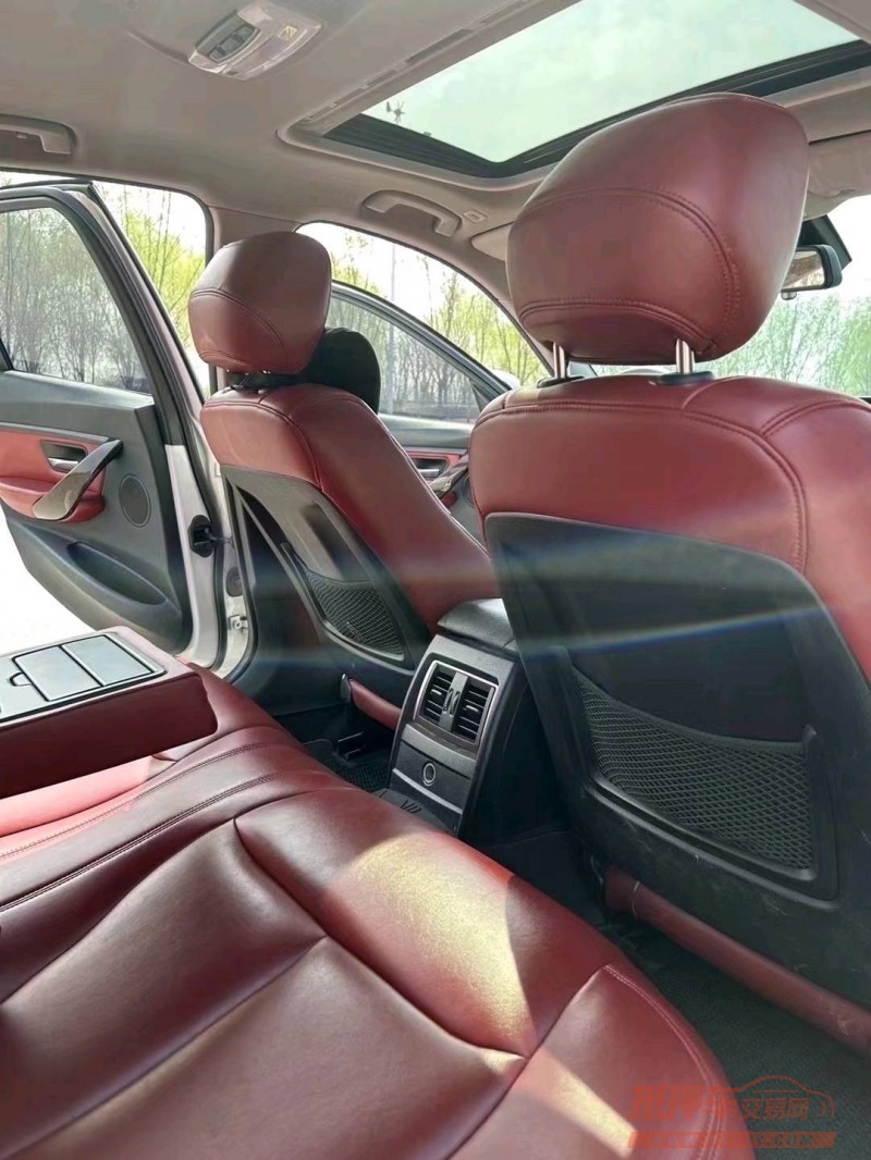 北京18年宝马3系7