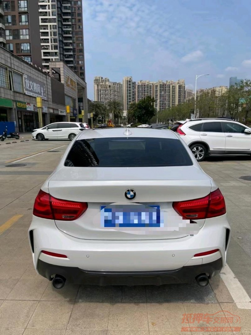 广州22年宝马1系8