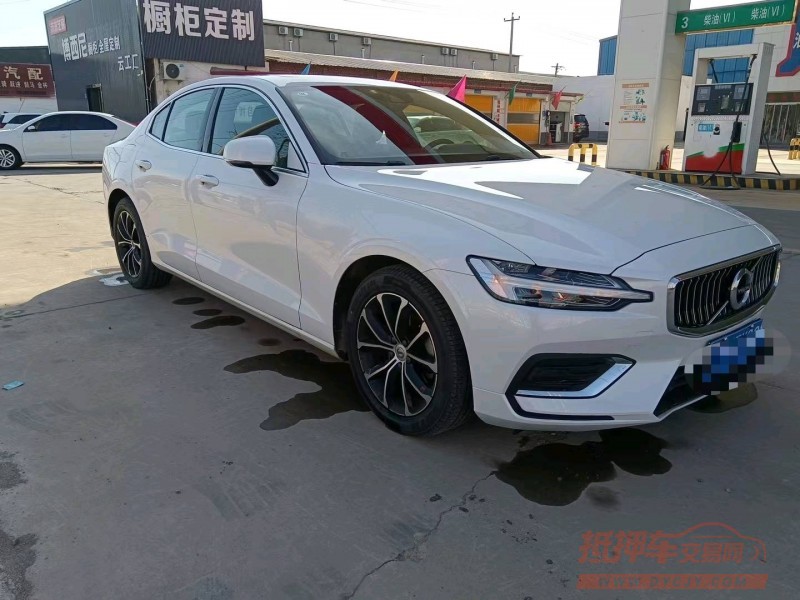 保定20年沃尔沃S60L3
