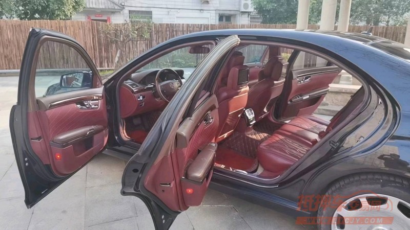 嘉兴09年奔驰S8