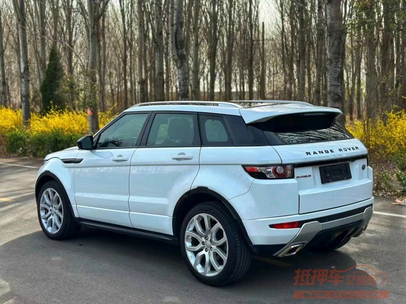 枣庄14年路虎极光7