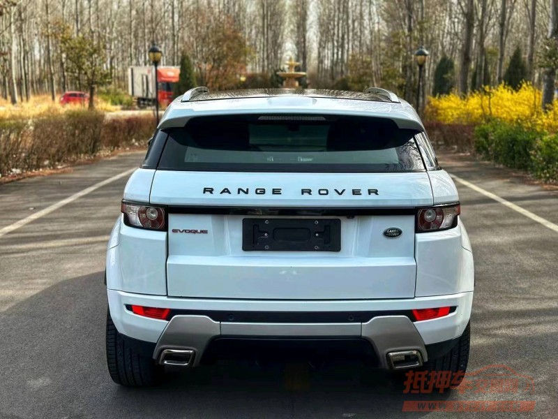 枣庄14年路虎极光9