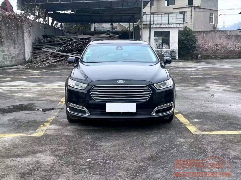 宜昌17年福特金牛座1