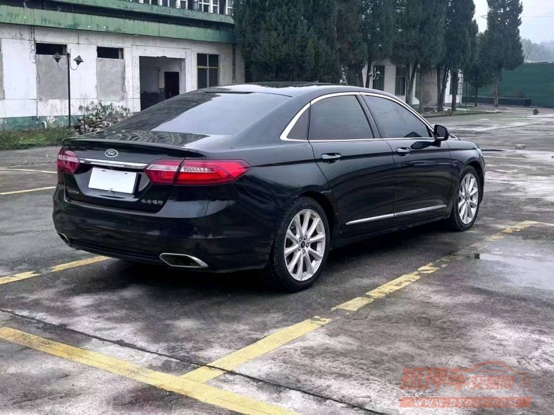 宜昌17年福特金牛座5