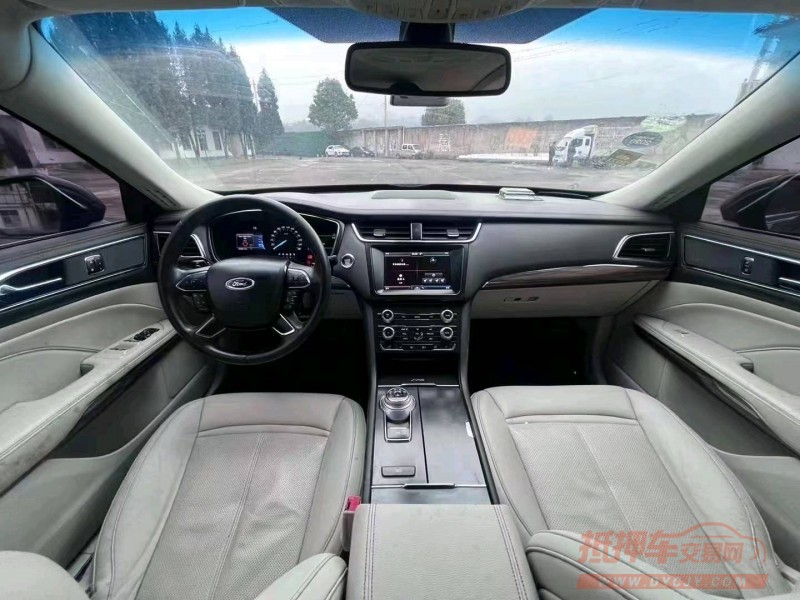 宜昌17年福特金牛座4