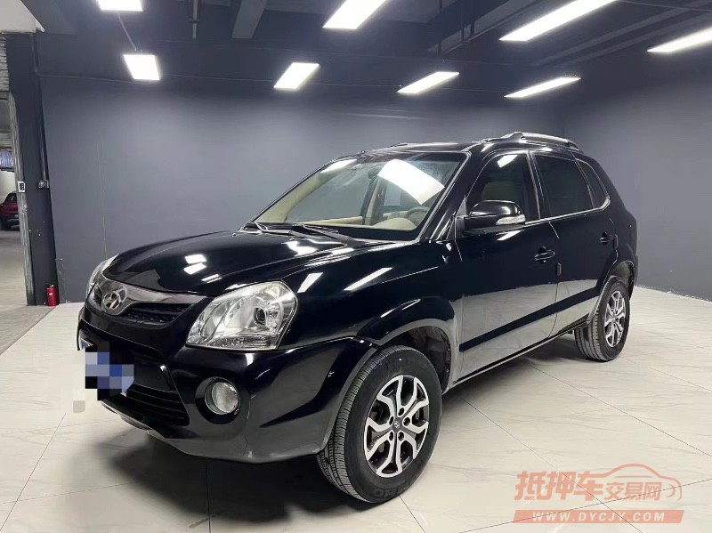 成都13年现代途胜5