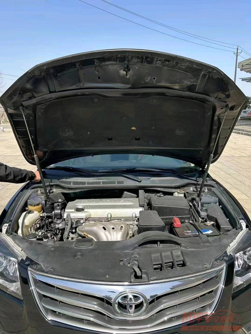 宜昌15年丰田凯美瑞8