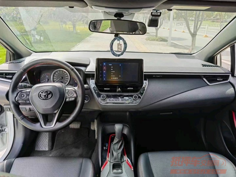 宜昌22年丰田雷凌8