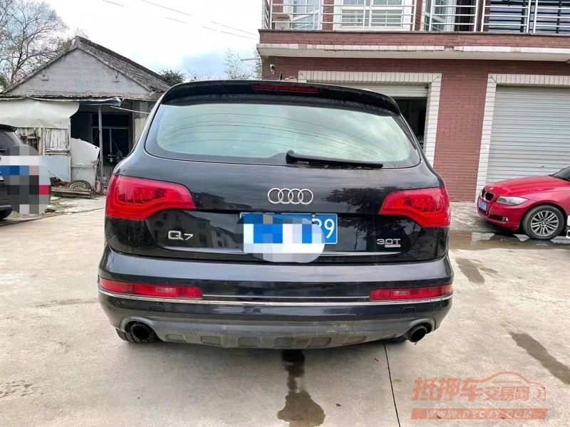 嘉兴12年奥迪Q73