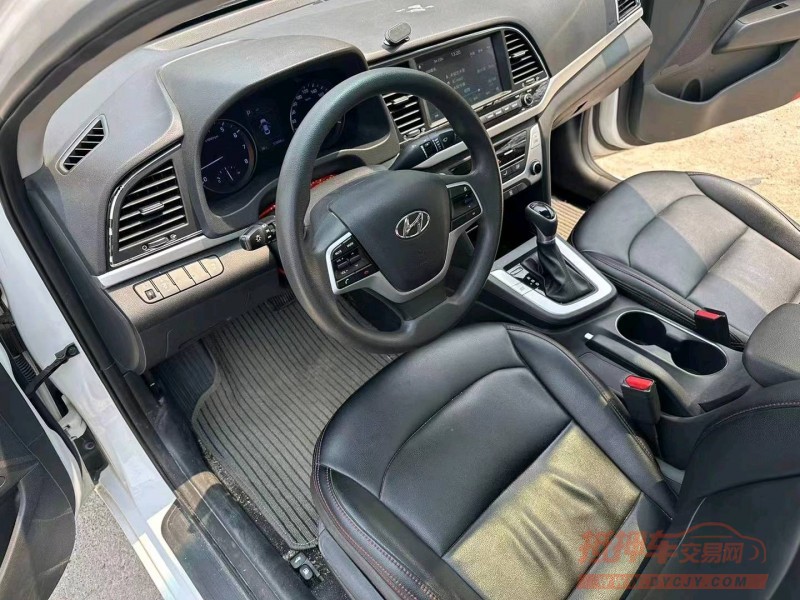 南宁18年现代领动4