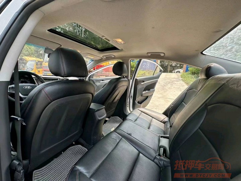 南宁18年现代领动6