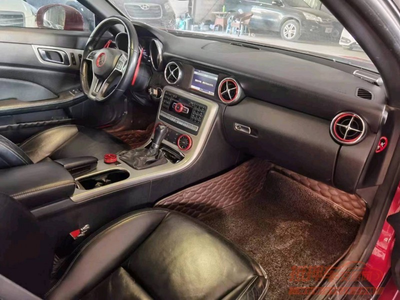 枣庄12年奔驰SLK7