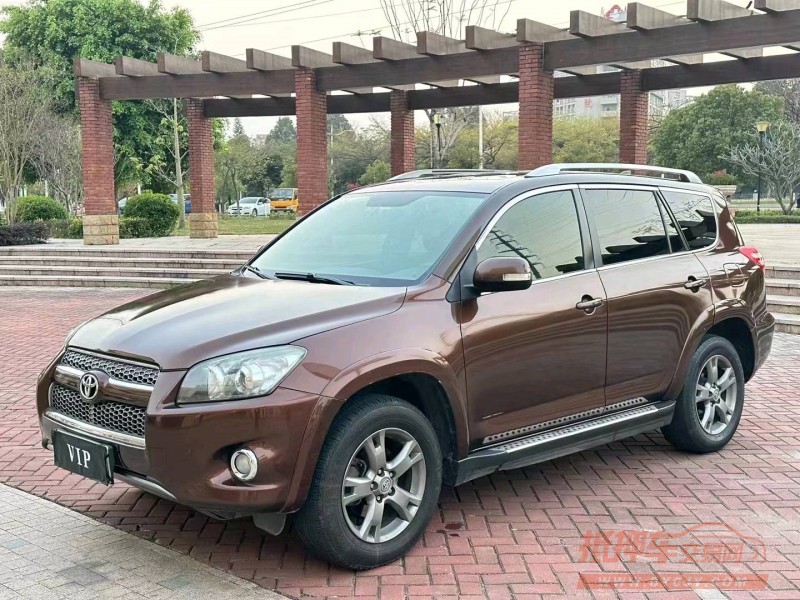 珠海13年丰田RAV43