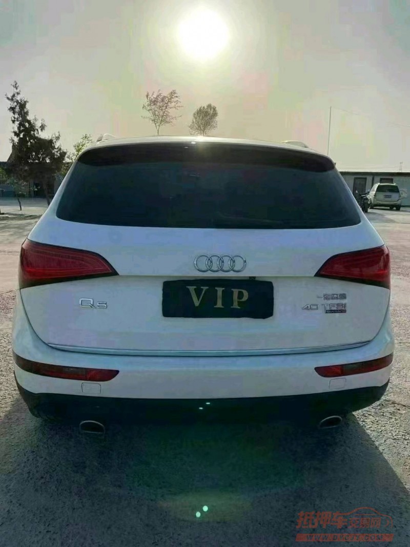 宜昌16年奥迪Q58