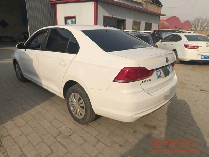 保定17年大众桑塔纳4