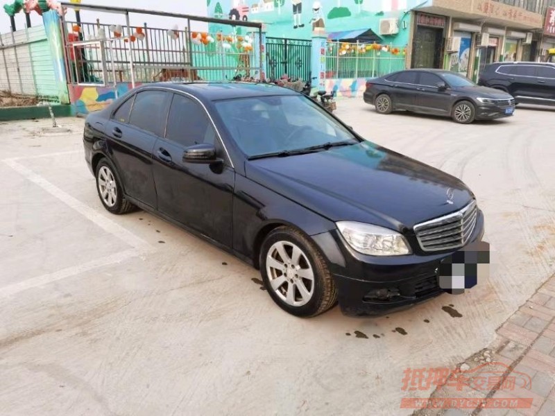 石家庄10年奔驰C2