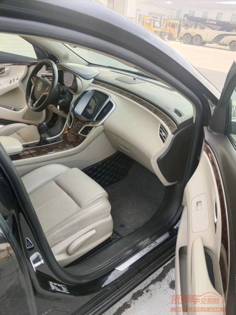 保定14年别克君越6