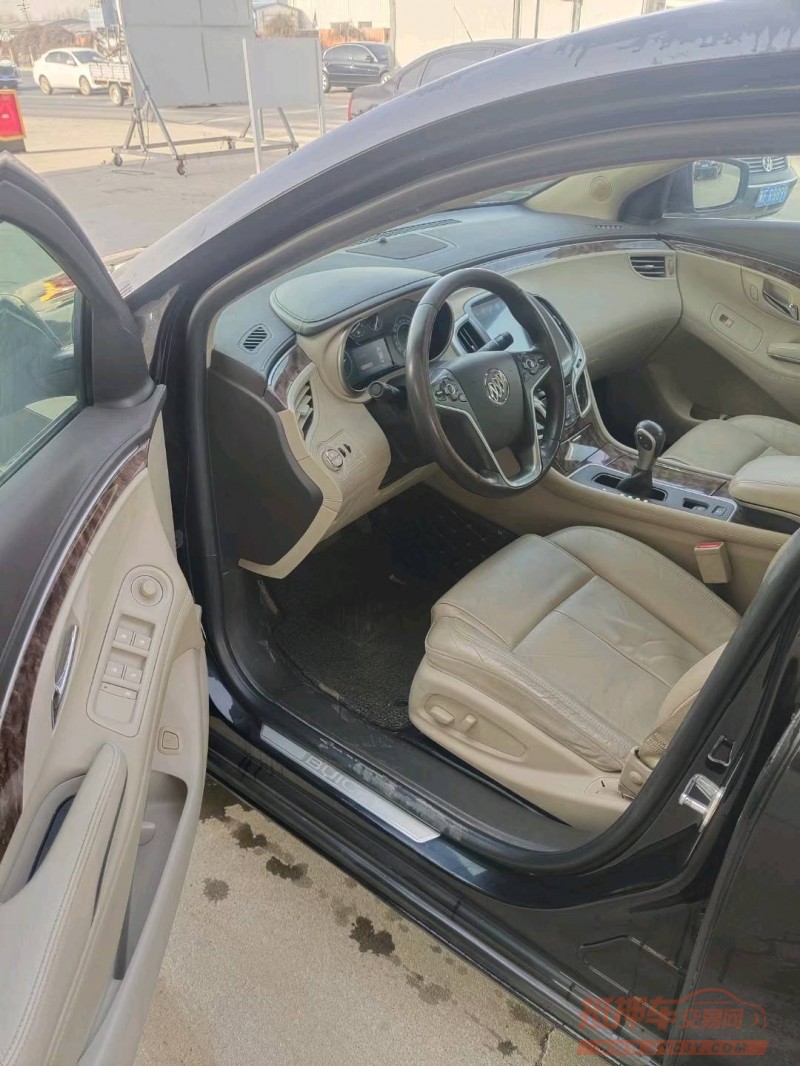 保定14年别克君越8