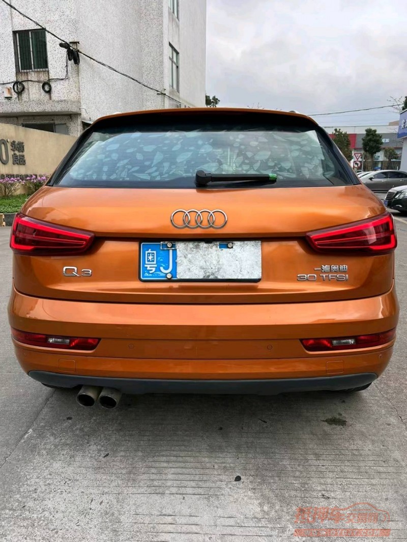 中山16年奥迪Q38