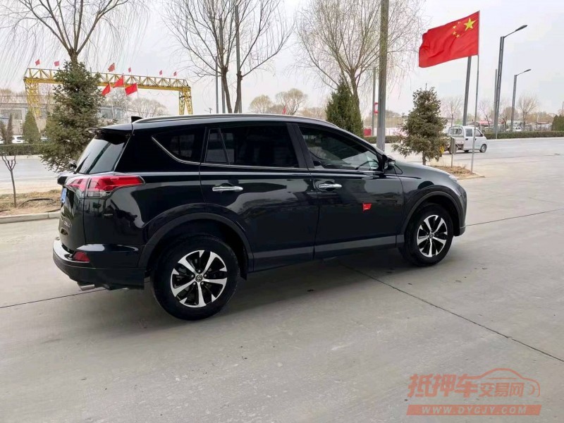 邯郸19年丰田RAV44