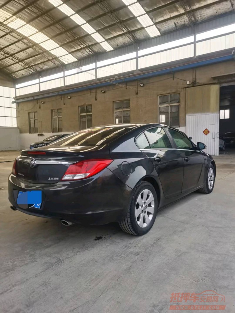 保定11年别克君威8