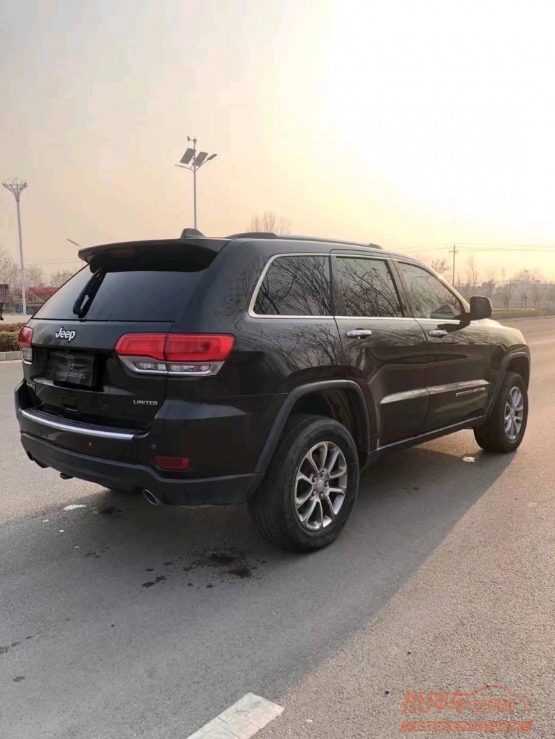 枣庄14年Jeep大切诺基9