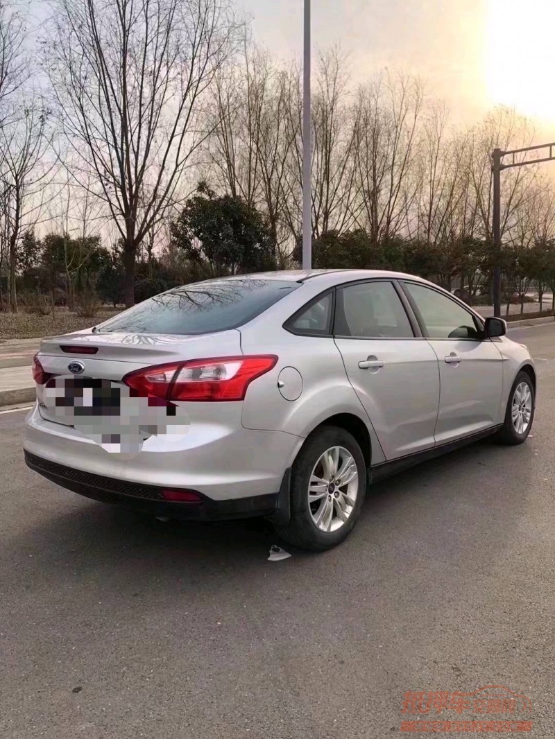 枣庄13年福特福克斯8