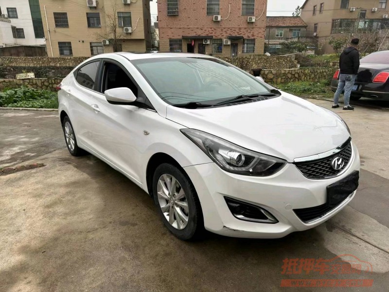 嘉兴18年现代朗动6