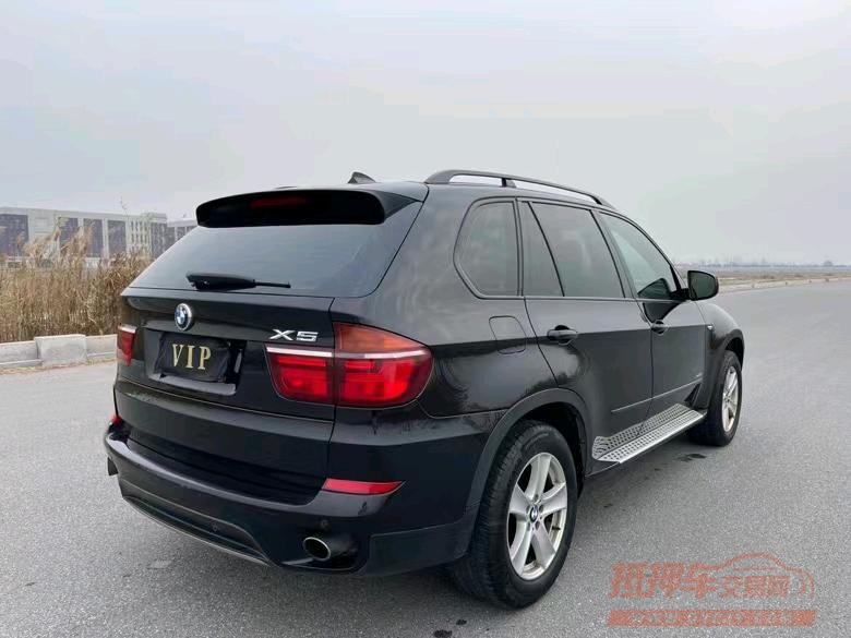 盐城12年宝马X57