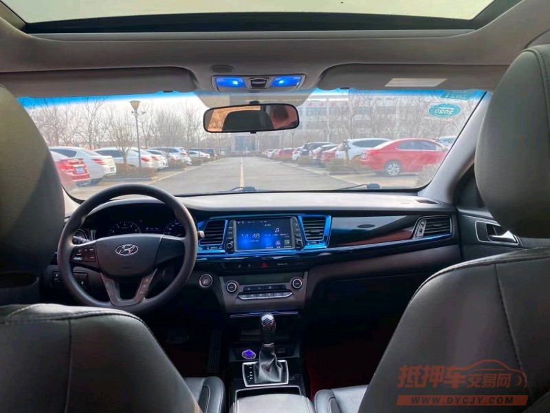 潍坊17年现代名图4