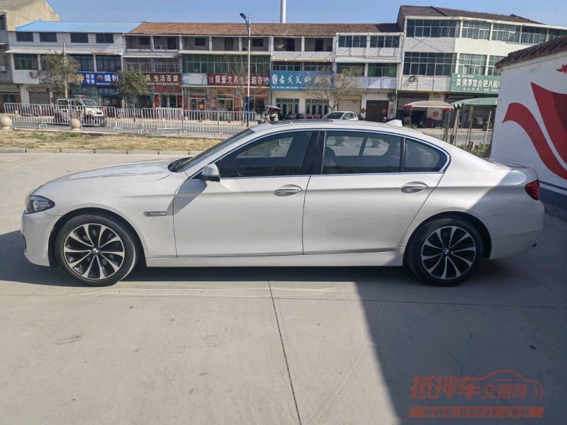徐州16年宝马5系3