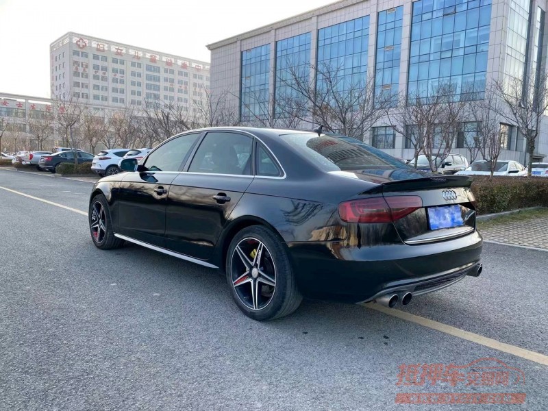 潍坊13年奥迪A4L8