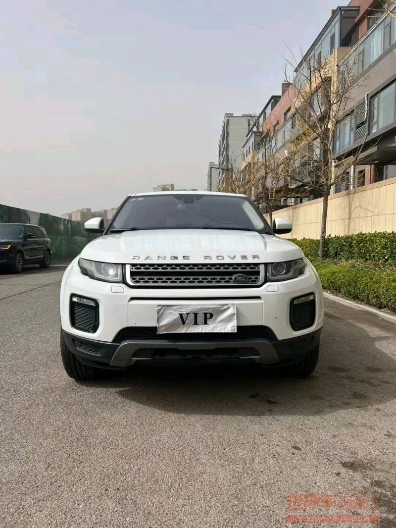 枣庄18年路虎极光1